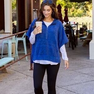 Grace & Lace Poncho Sweatshirt Oversized Size‎ XS/S